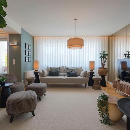 Emporium Deluxe 3Br Apartment W/ Private Parking By Lovelystay Porto Exterior photo