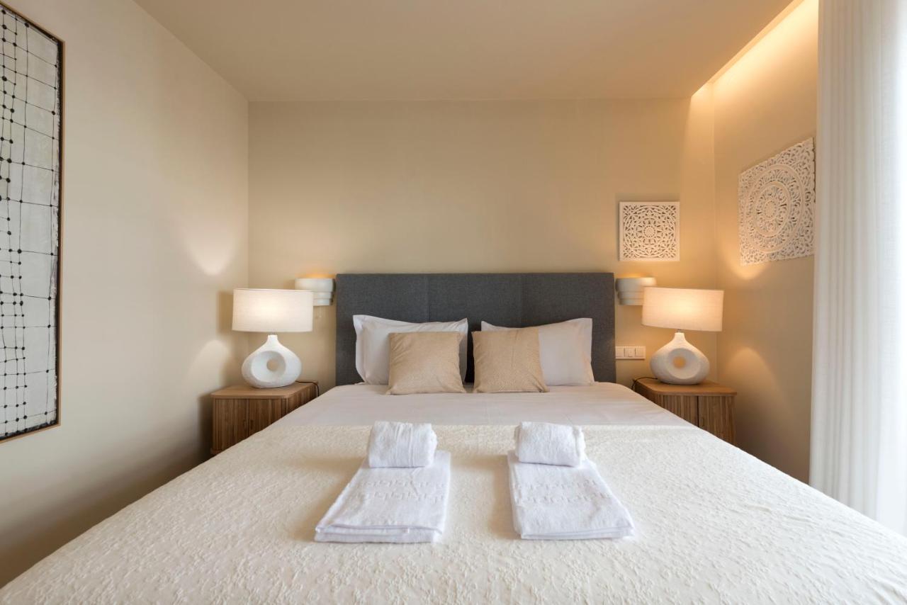 Emporium Deluxe 3Br Apartment W/ Private Parking By Lovelystay Porto Exterior photo