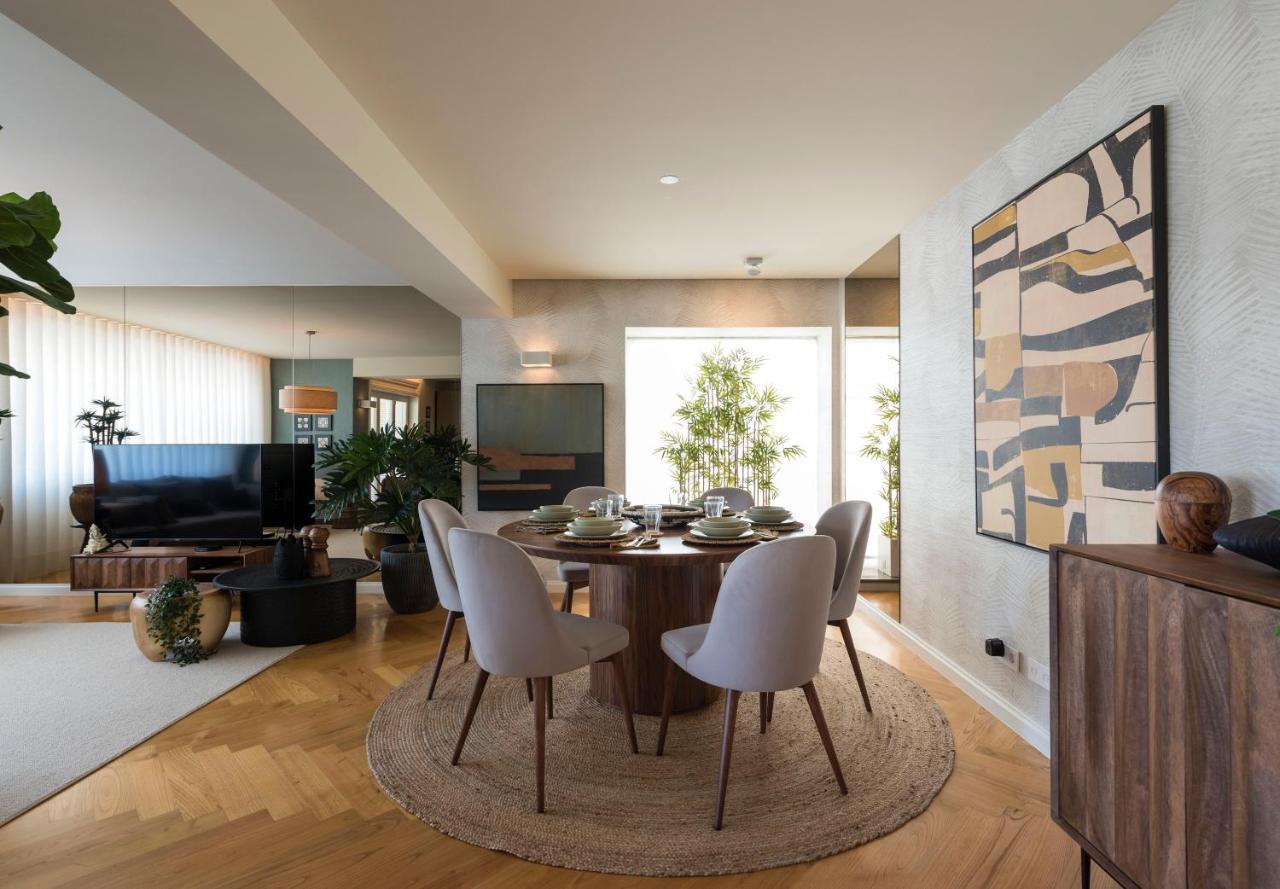Emporium Deluxe 3Br Apartment W/ Private Parking By Lovelystay Porto Exterior photo