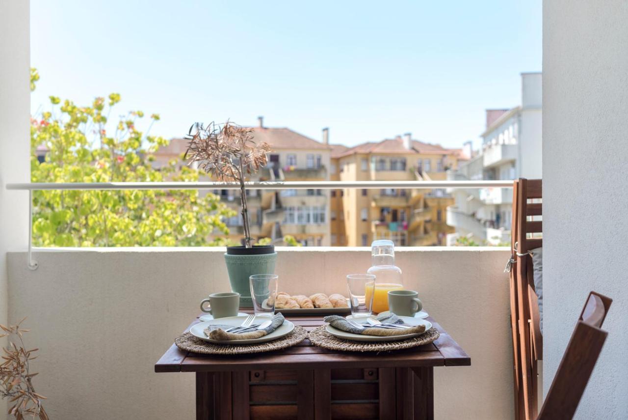 Emporium Deluxe 3Br Apartment W/ Private Parking By Lovelystay Porto Exterior photo
